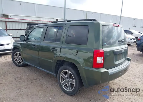 2009 Jeep Patriot Sport z USA, uszkodzony, nr VIN 1J4FT28B69D101529